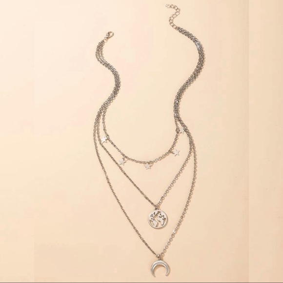 3/$30 🤍 Multi Layered Charm Necklace - Picture 3 of 4